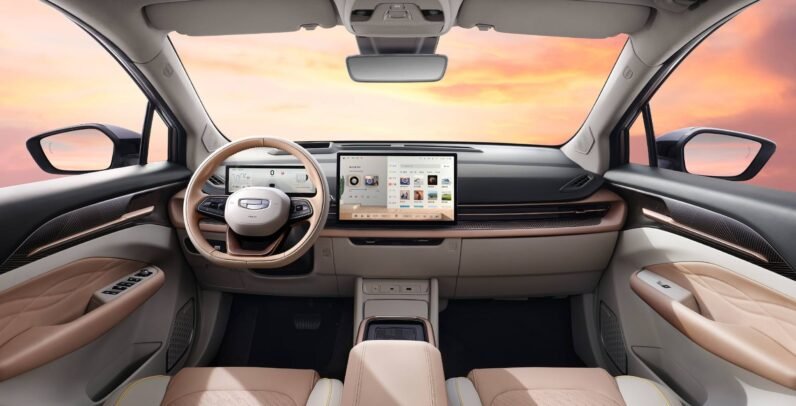 
								GEELY GEOMETRY M6 full									