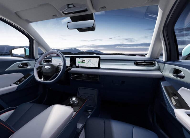 
								GEELY GEOMETRY E full									