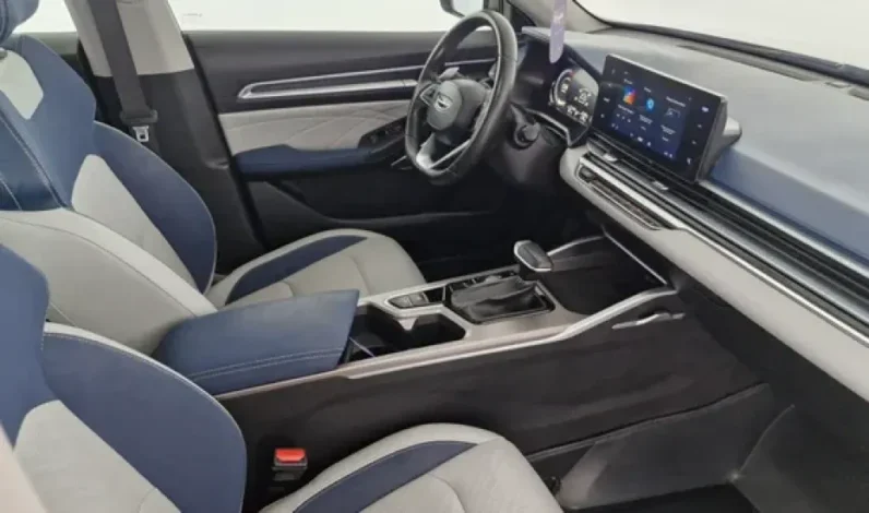 
								GEELY EMGRAND EV full									