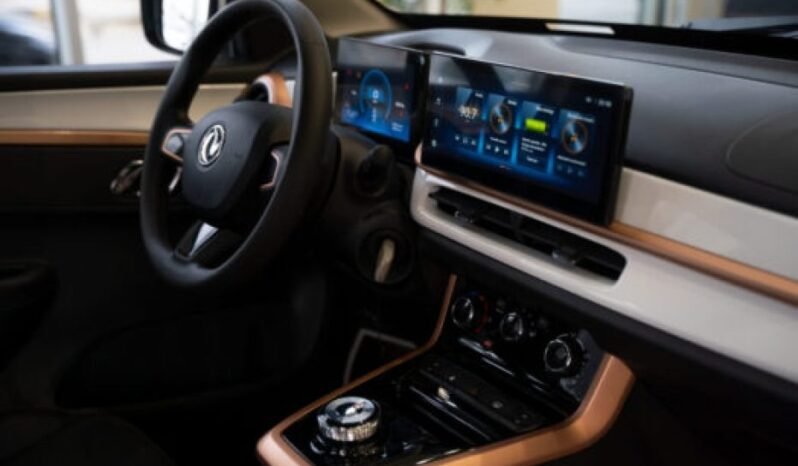 
								DONGFENG NanoBox full									