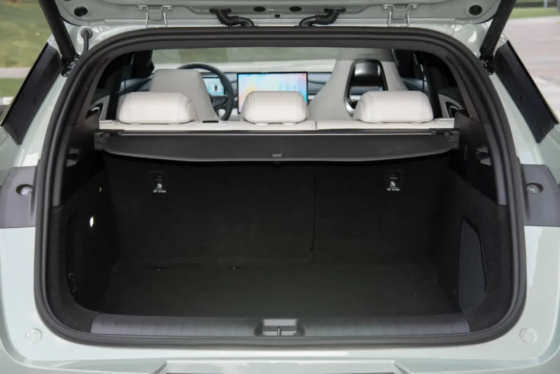 
								BYD Seal 06 GT full									