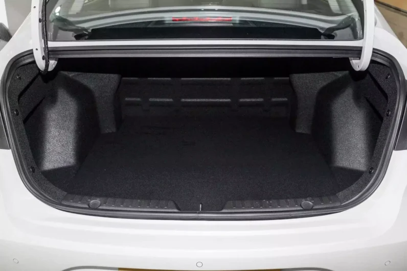 
								Changan EADO EV full									