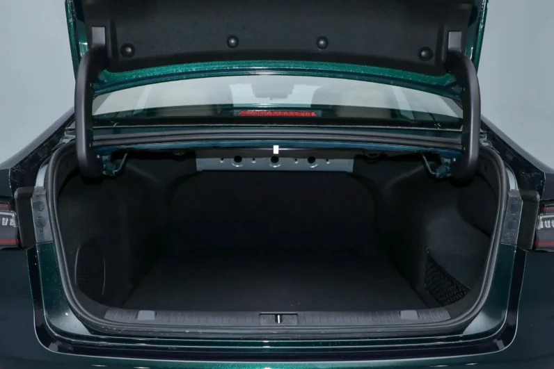 
								Chery ARRIZO 8 full									