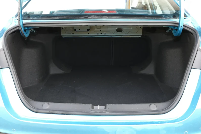 
								Geely Binray full									