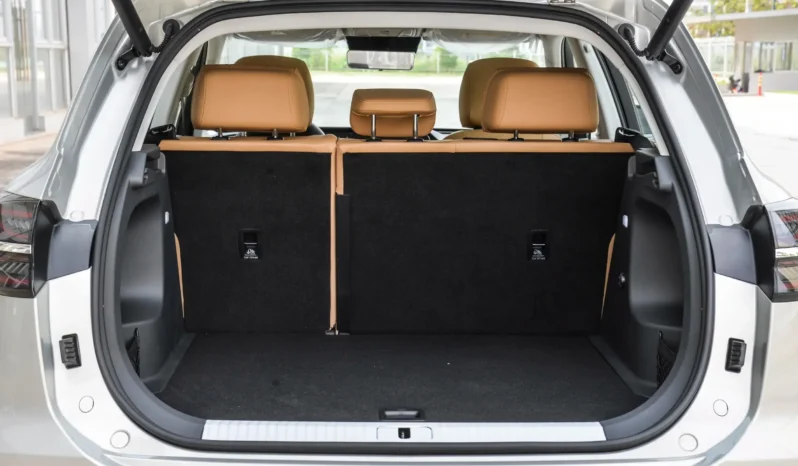 
								Hongqi HS5 full									