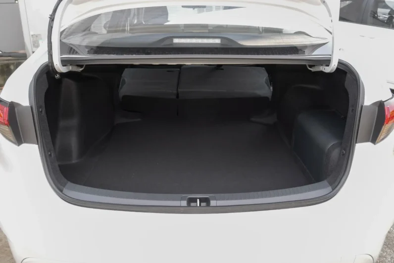 
								Toyota Levin GT full									