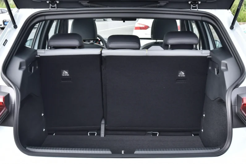 
								Volkswagen ID.3 full									