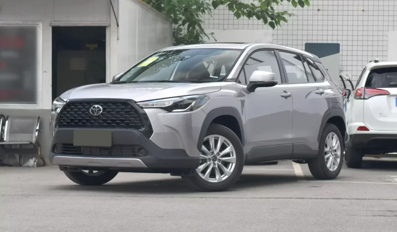 
								Toyota Corolla Cross full									
