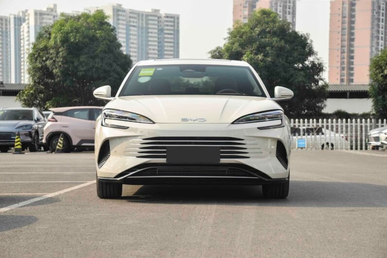 Imgi 4 BYD Seal DM i 2023 hybrid appearance