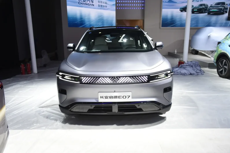 Imgi 4 Changan Qiyuan E07 appearance