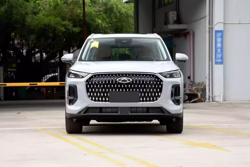 Imgi 4 Chery Tiggo 8L 2024 appearance