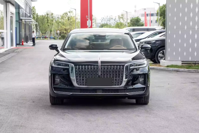 Imgi 4 Hongqi H9 2023 appearance