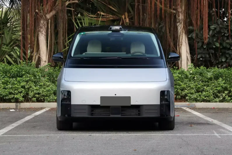 Imgi 4 Li Auto MEGA 2024 appearance