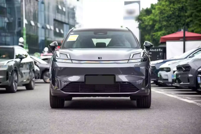Imgi 4 Lynk Co 08 EM P 2023 appearance