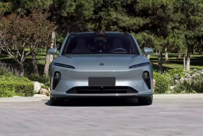 Imgi 4 NIO ET5T 2023 appearance