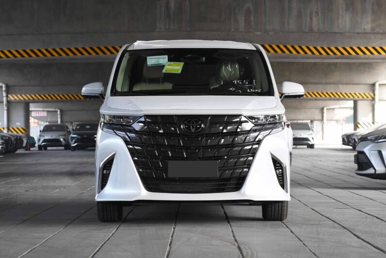 Imgi 4 Toyota Alphard 2023 appearance