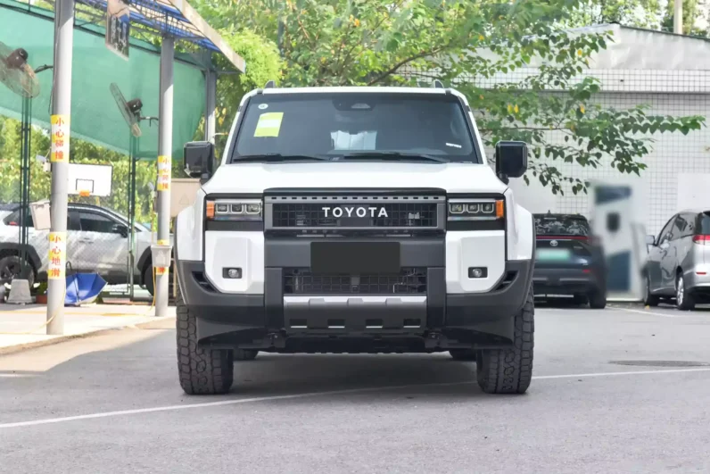 Imgi 4 Toyota Land Cruiser Prado 2024 appearance