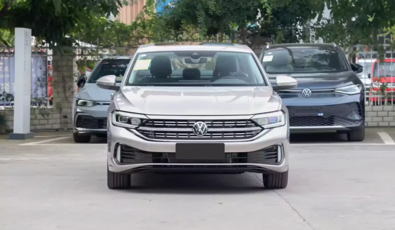 Imgi 4 Volkswagen Sagitar 2023 appearance