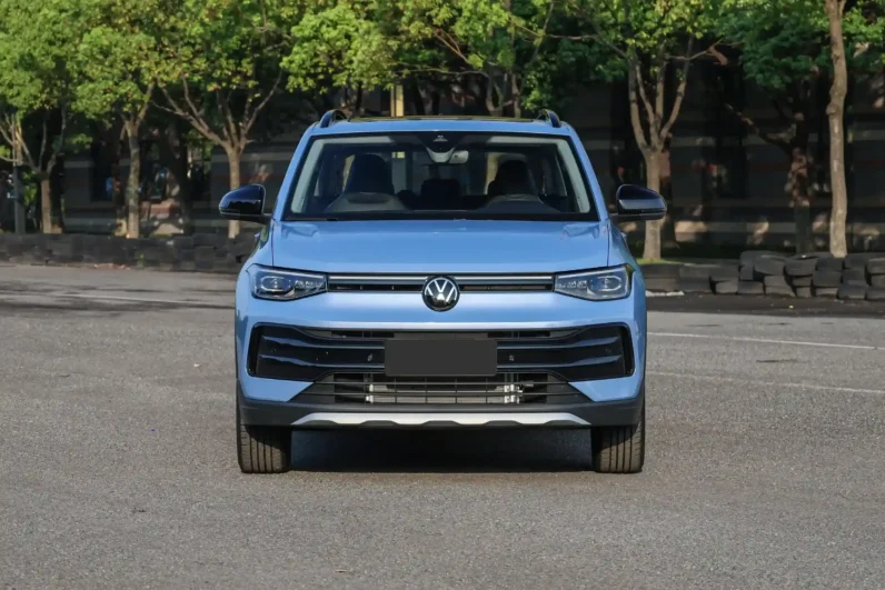 Imgi 4 Volkswagen Tharu 2025 appearance