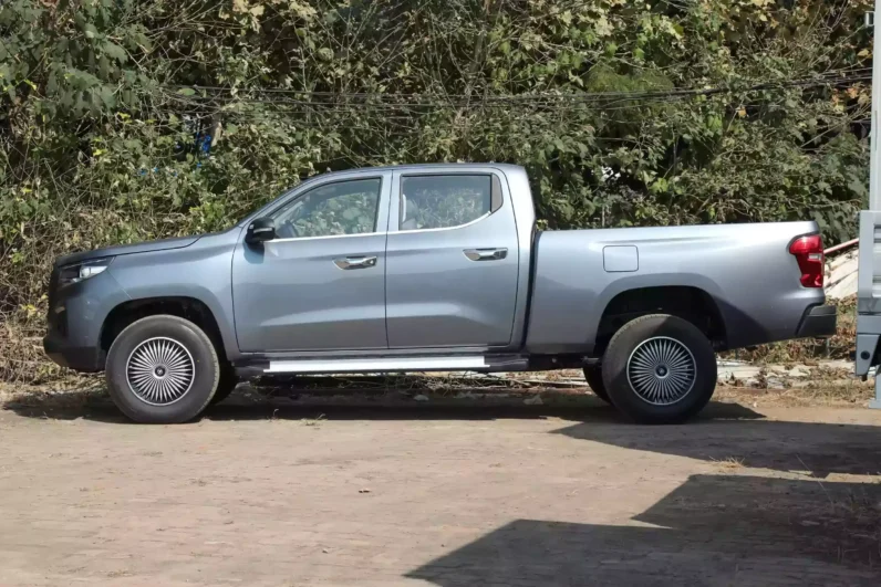 
								Changan F70 full									