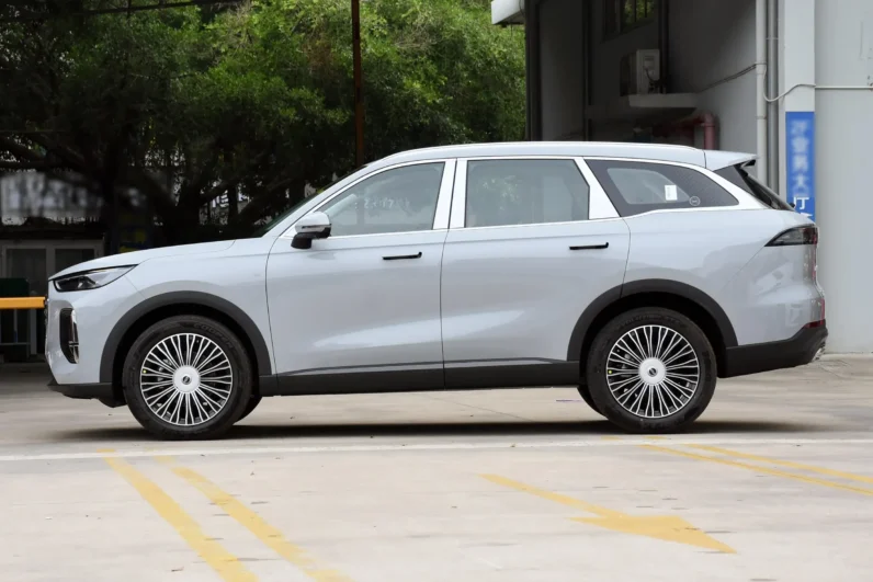 
								Chery Tiggo 8L full									
