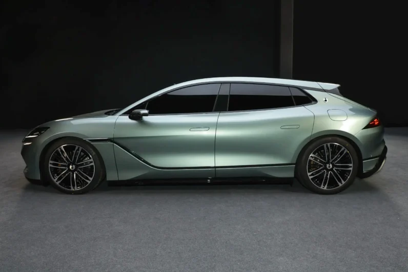 
								Denza Z9GT EV full									