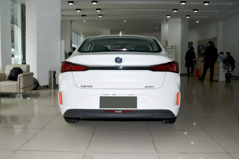 
								Changan EADO EV full									