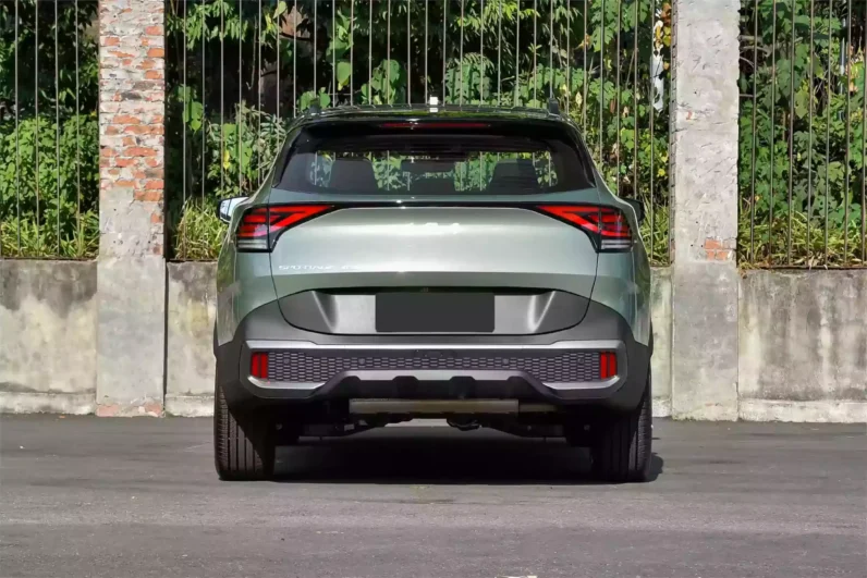 
								Kia Sportage full									