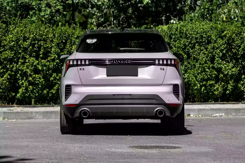 
								Lynk & Co 06 full									