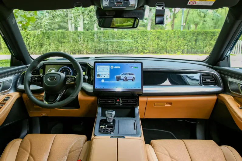 
								GAC Trumpchi ES9 PHEV full									
