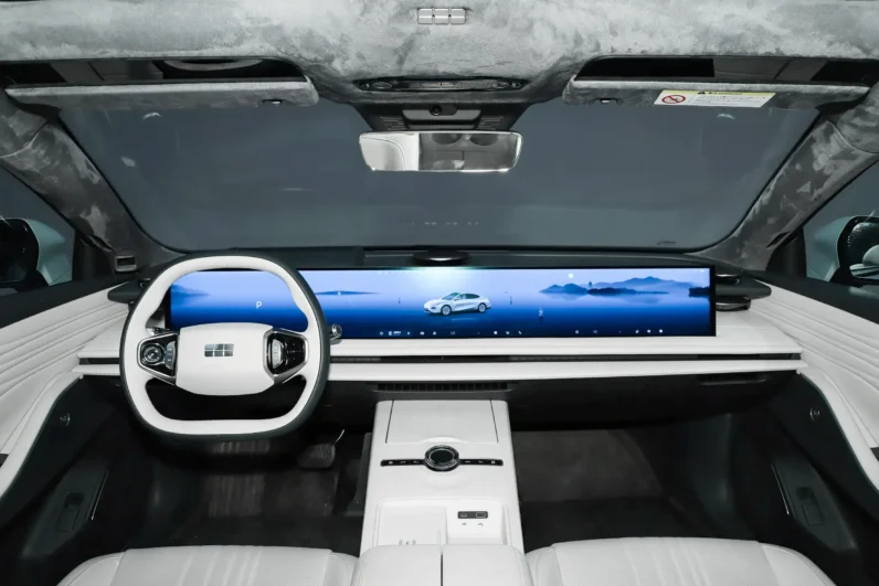 
								Geely Galaxy E8 full									