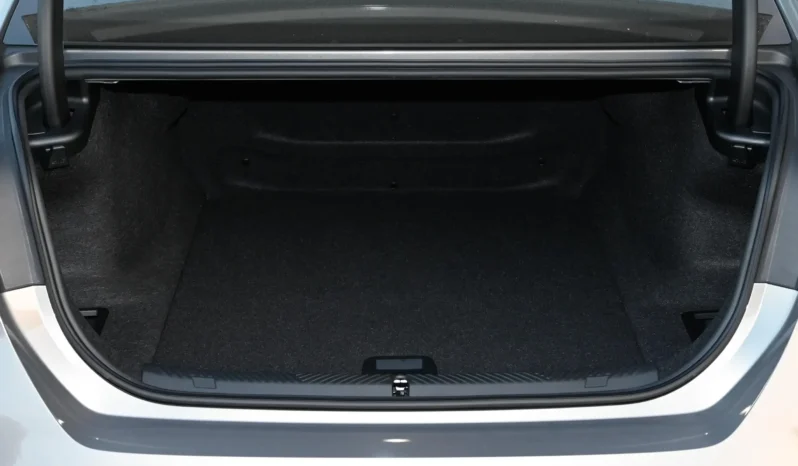 
								BMW i5 full									