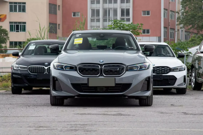Imgi 4 BMW i3 2023 appearance