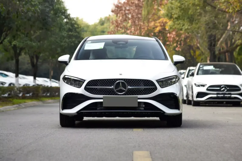 Imgi 4 Mercedes Benz A 200 L 2024 appearance