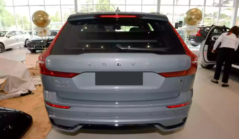 
								Volvo XC60 full									