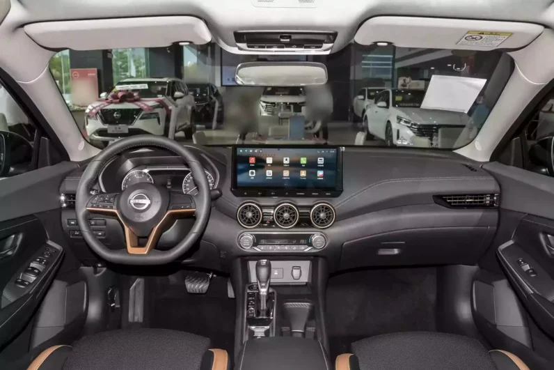 
								Nissan Sylphy full									